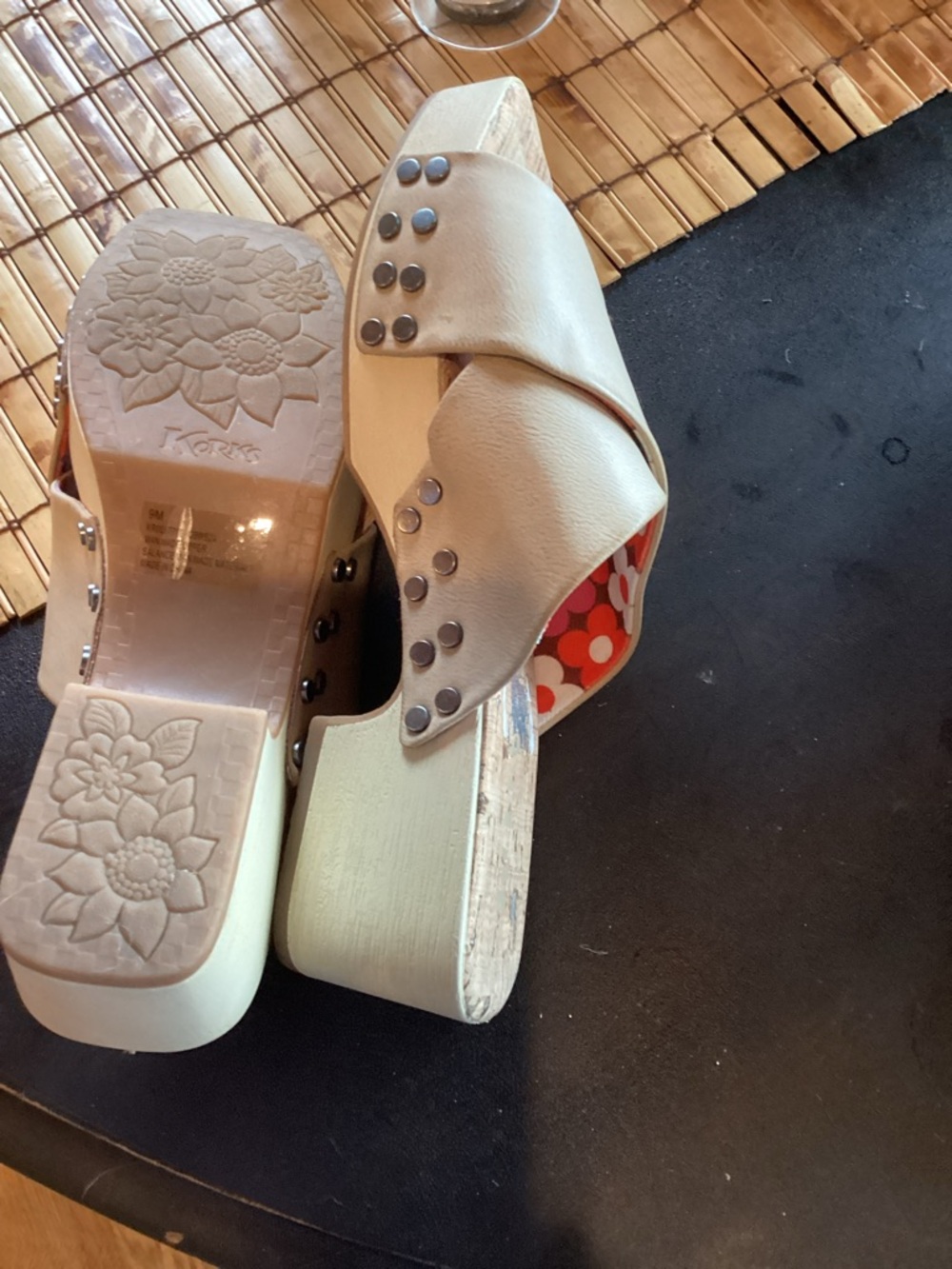 Kork-Ease Beige Crisscross Cork Slide Mules - Picture 3 of 3